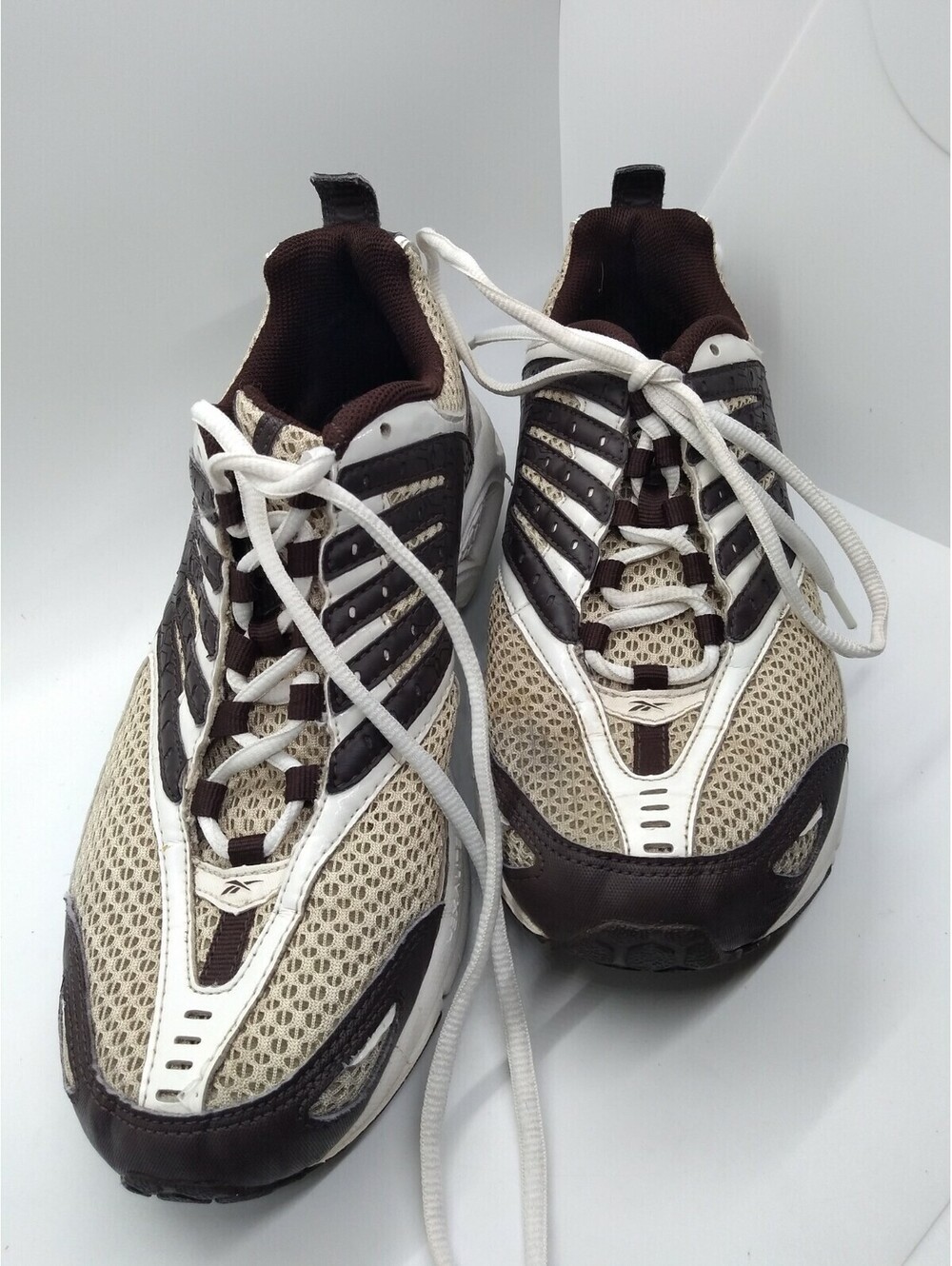 Reebok shoes Women's Size 8 Brown Athletic Hexalite 201